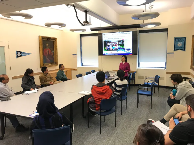Professor Rong Wang sharing her research work with Columbia University researchers