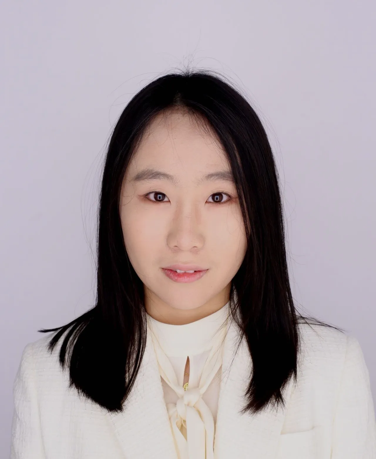 Beile Zhang